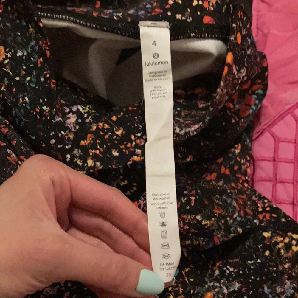 Lululemon wunder under luxtreme 28” floral - Picture 4 of 5